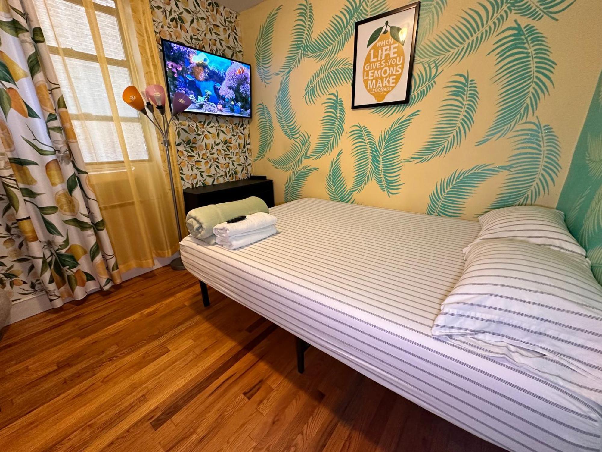Lemon Vibes Harlem Affordable Comfort New York Exterior photo