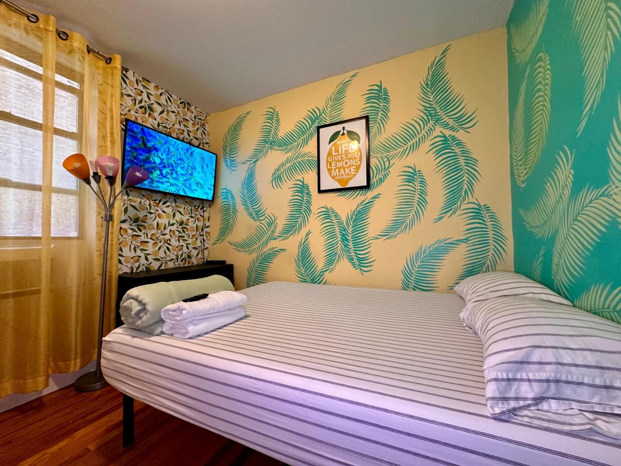 Lemon Vibes Harlem Affordable Comfort New York Exterior photo