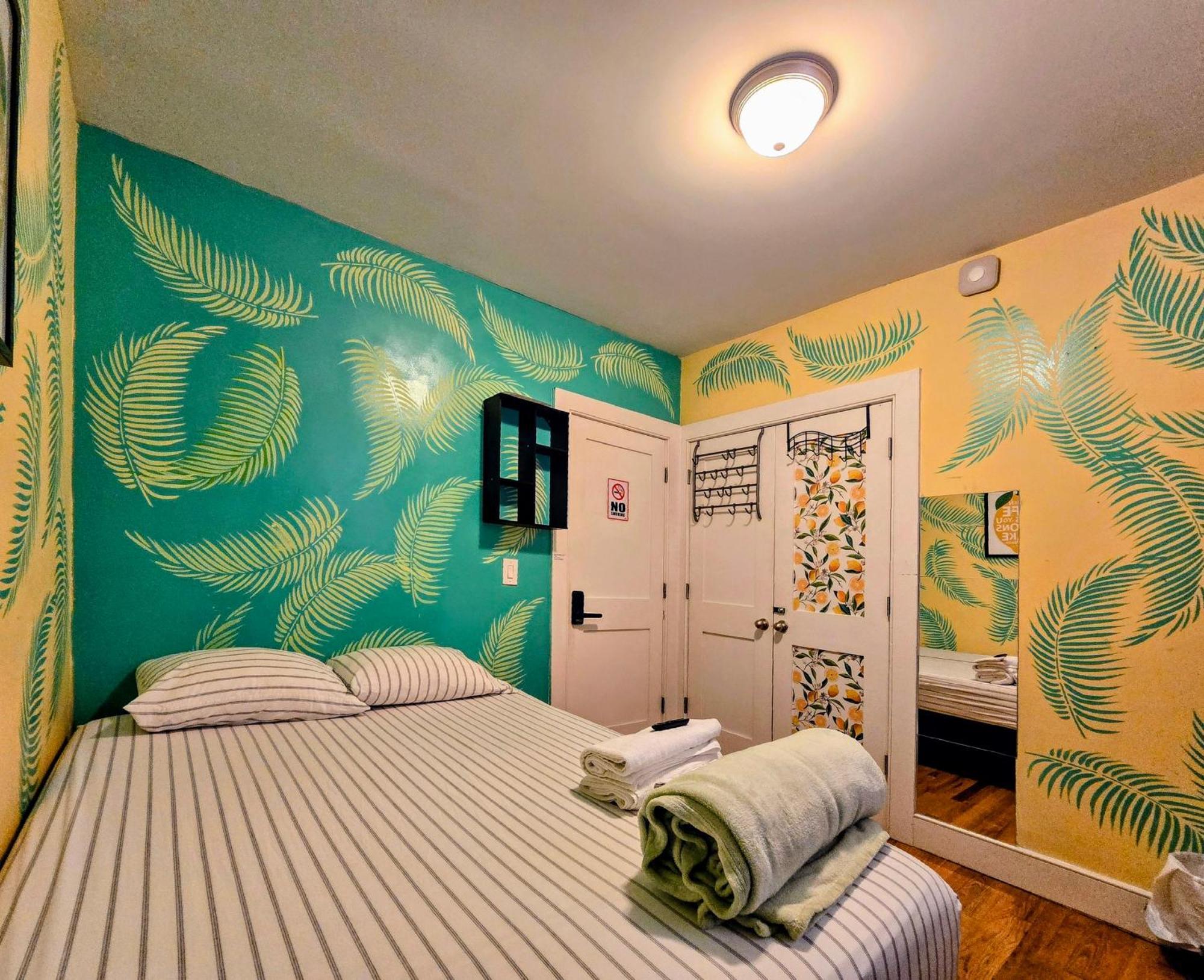 Lemon Vibes Harlem Affordable Comfort New York Exterior photo